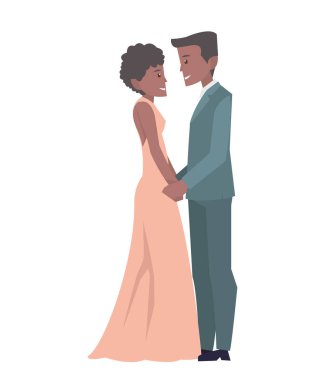 Genç evli çift romantik bir poz