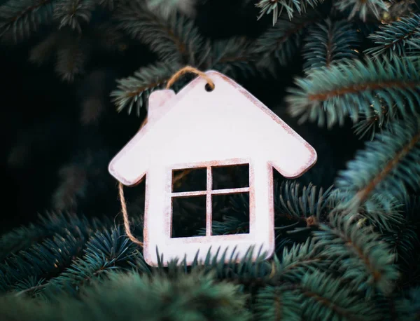 Decoración Navidad Forma Una Casa Madera Blanca Para Nuevo Año — Foto de Stock