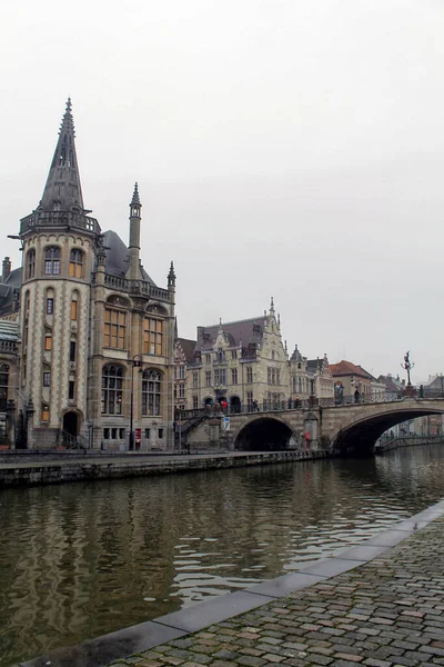 Gent Belgien Juni 2020 Schöne Historische Fassaden Und Alte Backsteingebäude — Stockfoto