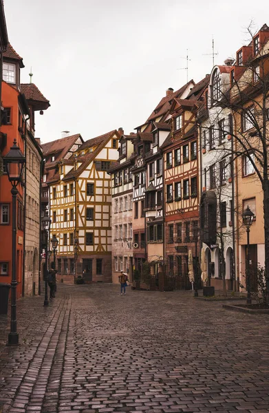 Nuremberg, Almanya - 10 Temmuz 2020, ortaçağ Alman tarzı ve eski evler