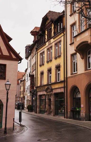 Norymberga Niemcy Lipca 2020 Brukowana Ulica Średniowiecznym Stylu Niemieckim Stare — Zdjęcie stockowe