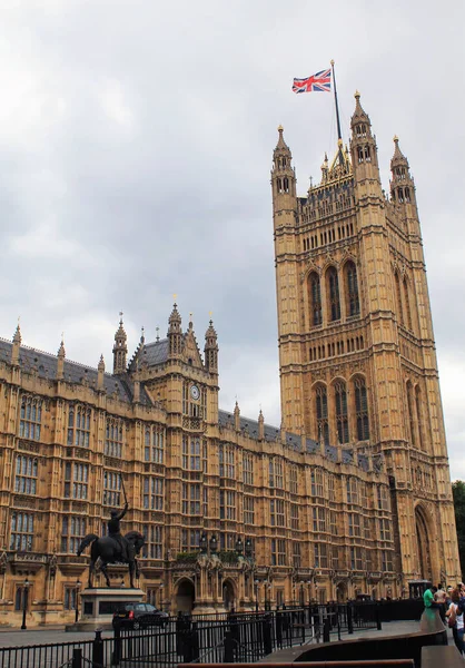 Londra Ngiltere Ağustos 2019 Westminster Sarayı Nın Lüks Cepheleri — Stok fotoğraf