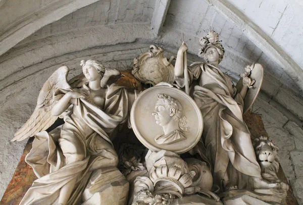 London August 2019 Sculptures Angels Decor Westminster Abbey England — Stock Photo, Image