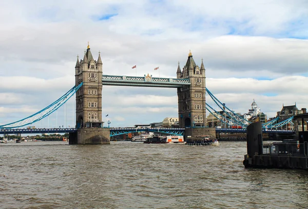 Londra Ngiltere Ağustos 2019 Thames Nehri Üzerindeki Tower Bridge — Stok fotoğraf