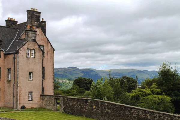 Stirling Escócia Agosto 2020 Casa Privada Estilo Inglês Cenário Montanhas — Fotografia de Stock