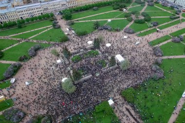 Moskova 'da yolsuzluk talebi cevaplarına karşı ralli.