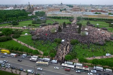 Moskova 'da yolsuzluk talebi cevaplarına karşı ralli.