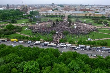 Moskova 'da yolsuzluk talebi cevaplarına karşı ralli.