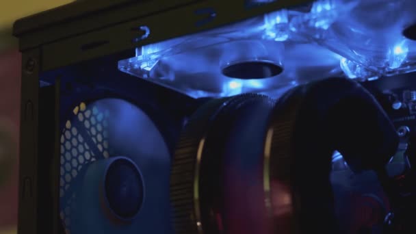 Počítačový Chladič Práci Led Systém Chlazení Vzduchem Podsvícení — Stock video