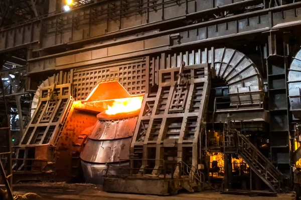 금속의 생산을 위한 공장. — 스톡 사진