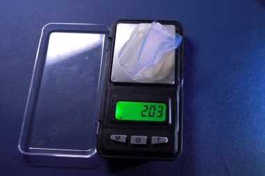 Airgel ve onunla deneyimleri. Aerogel