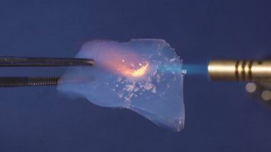 Airgel ve onunla deneyimleri. aerogel özellikleri.