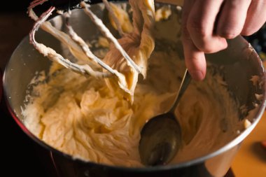 Pasta için krema dolgu dayak. beyaz kütle