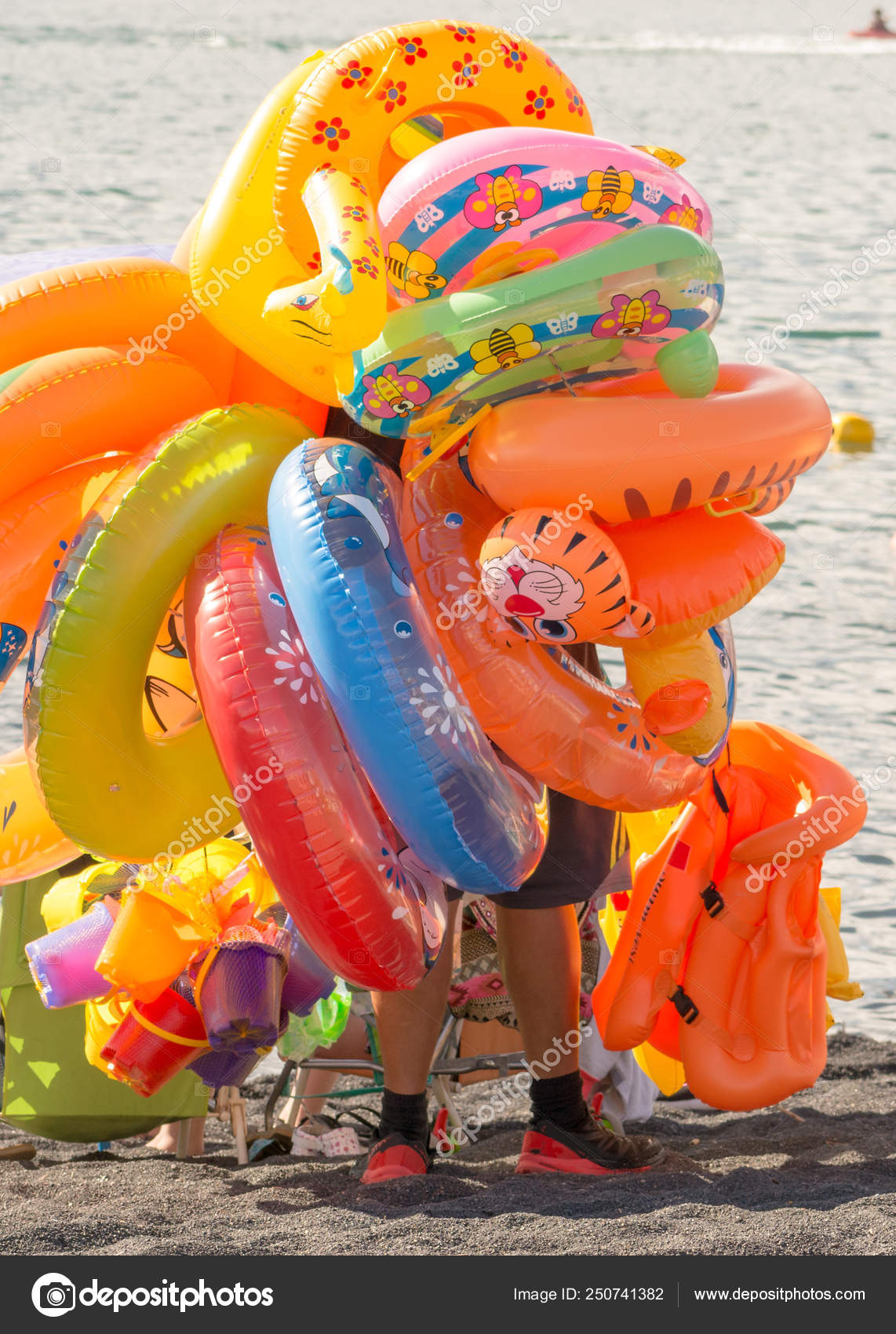 beach themed toys