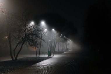 Sabah sis sessiz sokakta