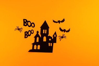 Halloween parti tatil. Siyah turuncu Kağıt arka plan asma kilit.