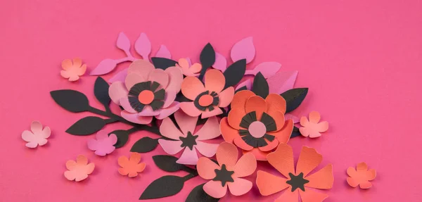 Blume Und Blätter Aus Papier Auf Rosa Hintergrund Handarbeit Liebstes — Stockfoto