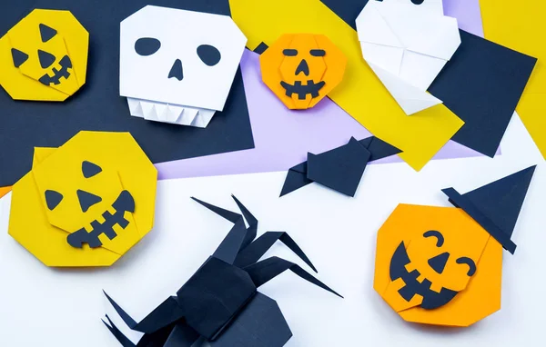 Origami Halloween Bat Ghost Pumpa Vampyr Papper Kopiera Spase Kreativitet — Stockfoto