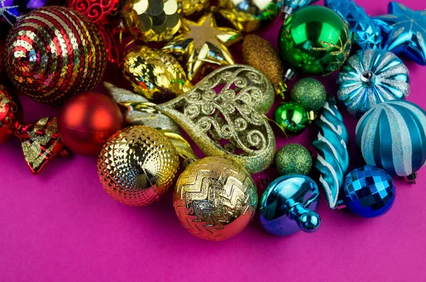 Palline Natale Colorate Arcobaleno Giocattoli Brillanti Decorare Albero Natale Vacanza — Foto Stock