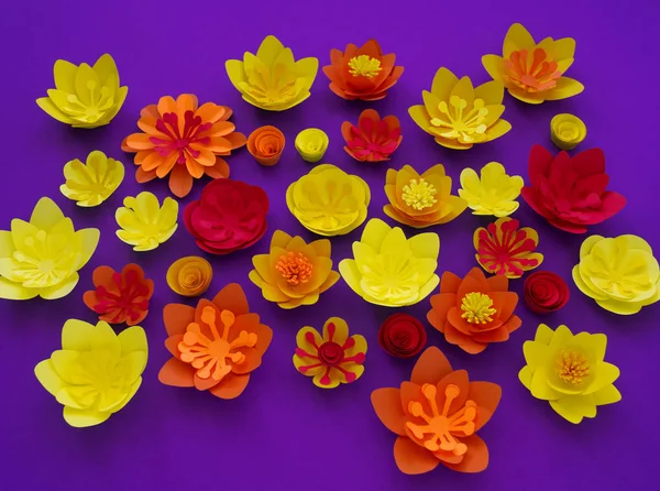 Fleurs décoratives en papier artisanal sur fond violet. Travail manuel. Carte postale des vacances de printemps . — Photo