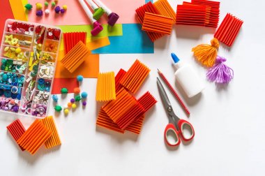 Meksika kağıt çelenk dekorasyon. Cinco De Mayo renkli geleneksel picado afiş şenlikli.