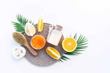 Sıfır atık, çevre dostu temizlik ve bakım için doğal kozmetik ürünü. Malzemeler DIY Düz Plastiksiz Yaşam.