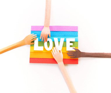 Gökkuşağı kağıt işi. LGBT insanları geçit töreni konseptini kopyala