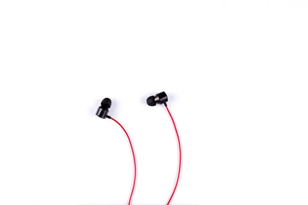 Навушники Провід Червоний Колір Білим Тлом — стокове фото