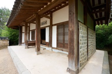 Kore, Kore Yesan eski ev                            