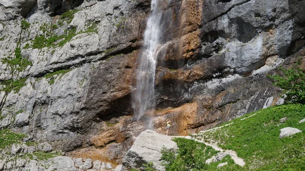 Pshekhu 苏瀑布在西部高加索山脉 Adygea 共和国 西南俄罗斯 2016 免版税图库图片