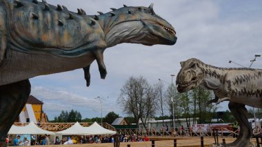 Kirov, Rusya'nın Dinopark. 05/28/2016 üzerinde yapılan fotoğraf