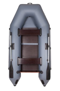 İki Kişilik şişme lastik tekne. Beyaz arka plan üzerinde dikey izole