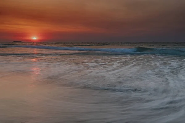 Ko Samet, Tayland beach üzerinde güzel gündoğumu
