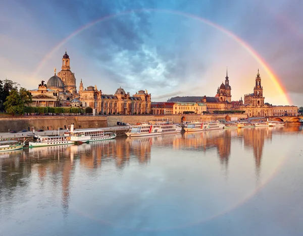 Drážďany Německo Staré Město Panorama Rainbow — Stock fotografie