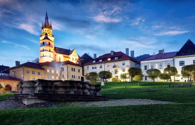 Slovakya - gece Kremnica şehir