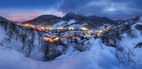 Landschaft Mit Dorf Der Winternacht Panorama — Stockfoto