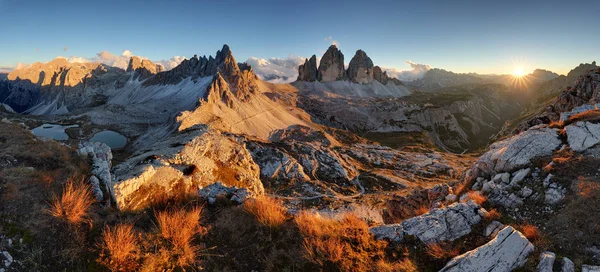 Colorful Sunset Mountain Landcape Panorama Range Tre Cime Lavaredo Dolomites — стокове фото