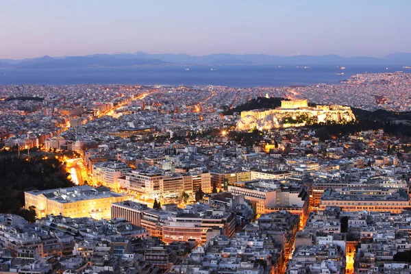 Grécia Atenas skyline à noite com acrópole — Fotografia de Stock