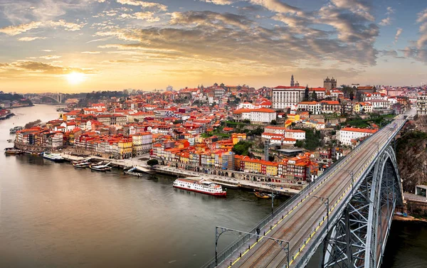 Portekiz - Porto gün batımında — Stok fotoğraf