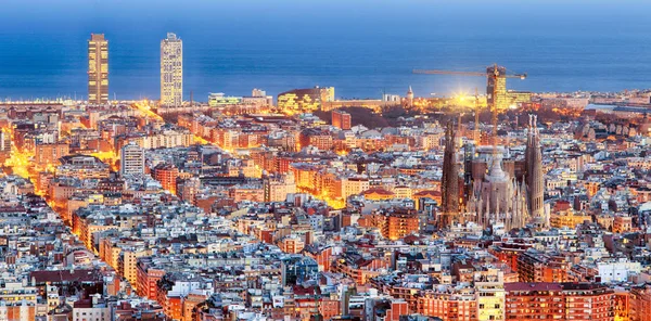 Panorama of Barcelona at dawn — Stock Photo, Image