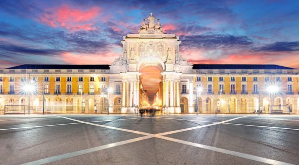 Praca de Comercio vid solnedgången i Lissabon — Stockfoto