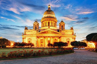 St. Isaac's Katedrali, gece, Saint Petersburg, Rusya Federasyonu