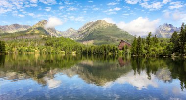 Dağ gölü Strbske pleso ve Yüksek Tatras milli parkı, Slova