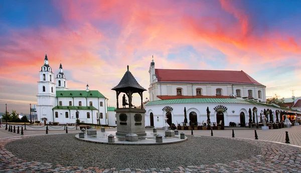 Minsk, Bielorrússia Catedral Ortodoxa do Espírito Santo — Fotografia de Stock