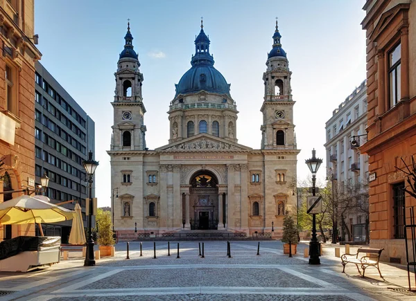 布达佩斯 圣史提芬教堂 — 图库照片
