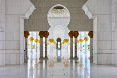 Sheikh Zayed Grand Mosque columns, Abu Dhabi, United Arab Emirates