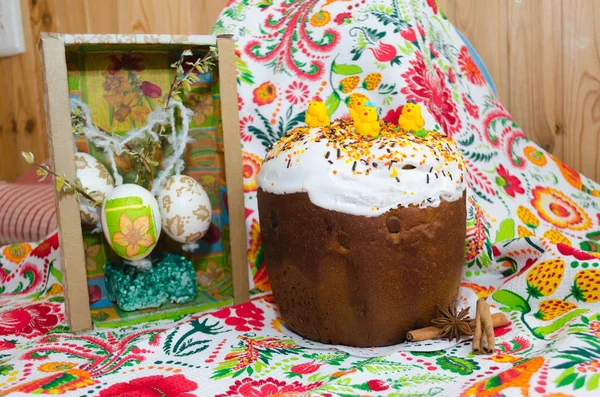 Traditional Ukraine Easter Kulich Decoration — Stock Photo, Image