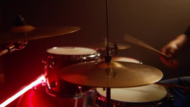 Male Drummer Play Hat Red Drum Set Blue Snare Drum — Stock Video