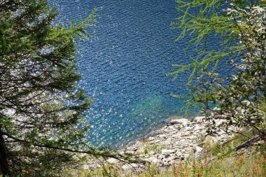 Sambuco göl İsviçre