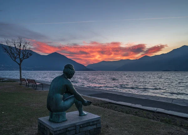 Il tramonto sul Lago Maggiore — Foto Stock